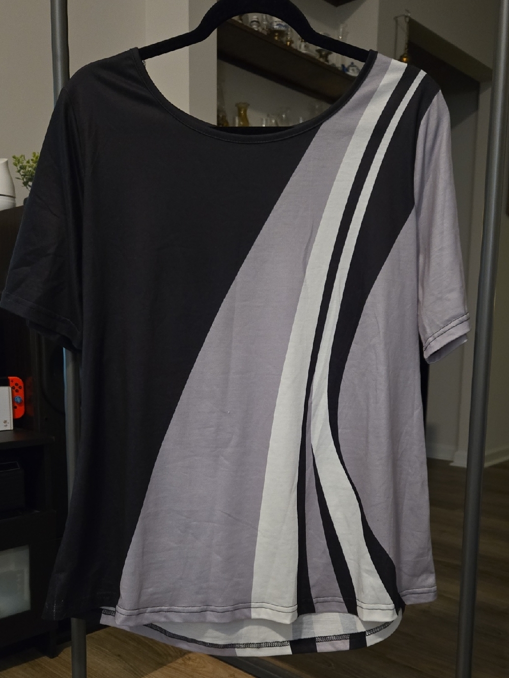 Women’s Black, Grey And White Abstract T-shirt